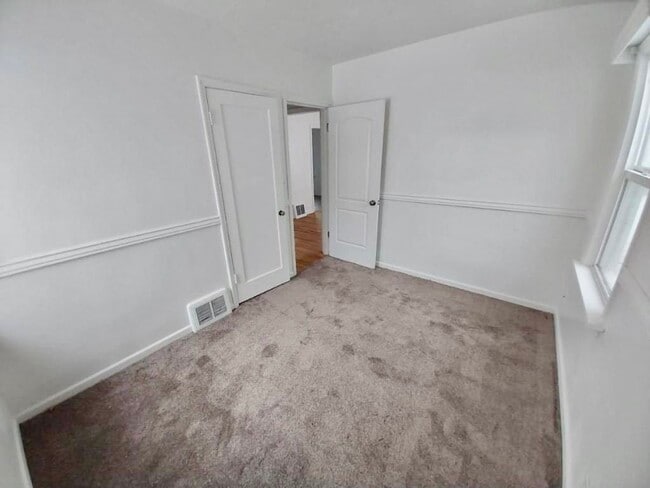 Building Photo - 1645 Cahoon St