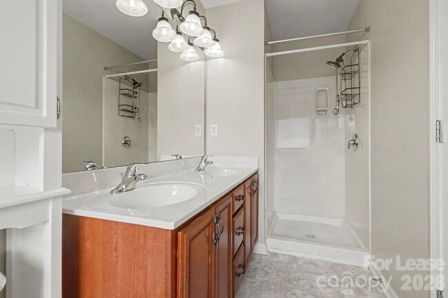 Building Photo - 2029 Kegsworth Dr