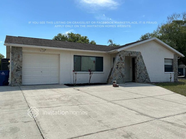 Building Photo - 4128 Gray Squirrel Ln