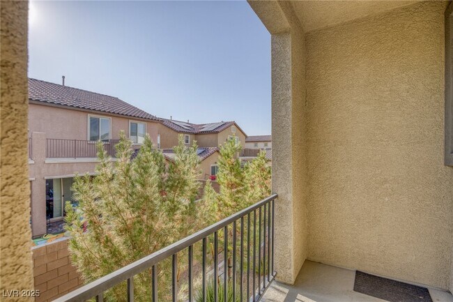 Building Photo - 6227 Runestone St