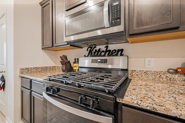 Building Photo - 22415 Kennons Way