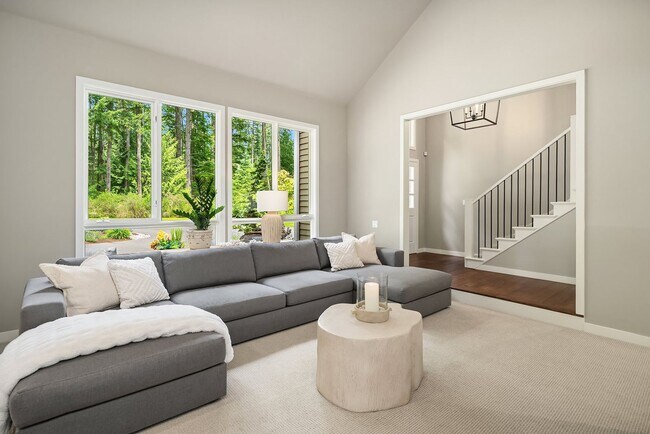 Building Photo - Furnished Redmond Home | Short-Term 3–6 Month Lease | Avail Now!