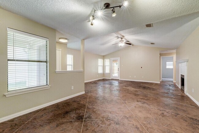 Building Photo - 12904 Quinn Trail