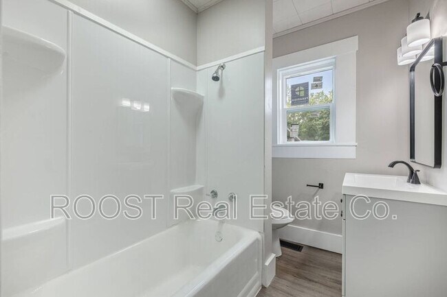 Building Photo - 2445 Infirmary Rd