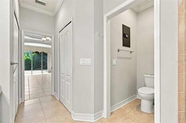 Building Photo - 7526 Deer Path Ln