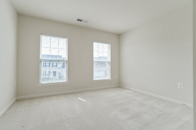 Building Photo - 9800 Traver St