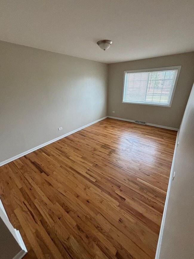 Building Photo - 3025 Lynn Ct