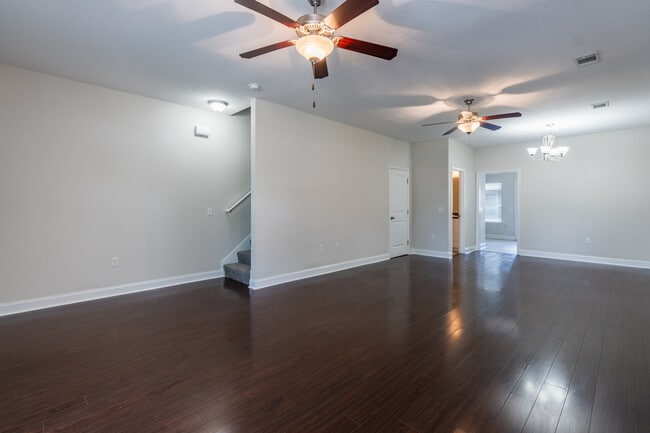 Building Photo - 503 Bradwell St