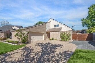 Building Photo - 1311 Ambergate Dr