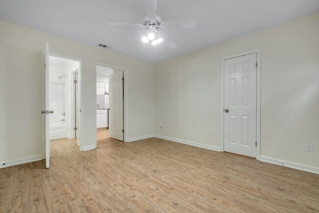 Building Photo - 4116 Silkbay Ct