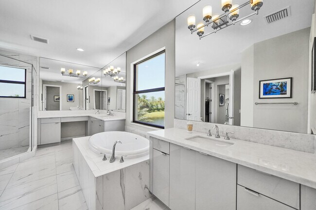 Building Photo - 9081 Chauvet Wy
