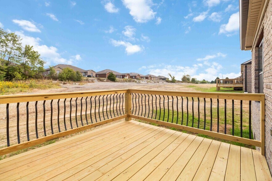 Building Photo - 418 Nandino Cir