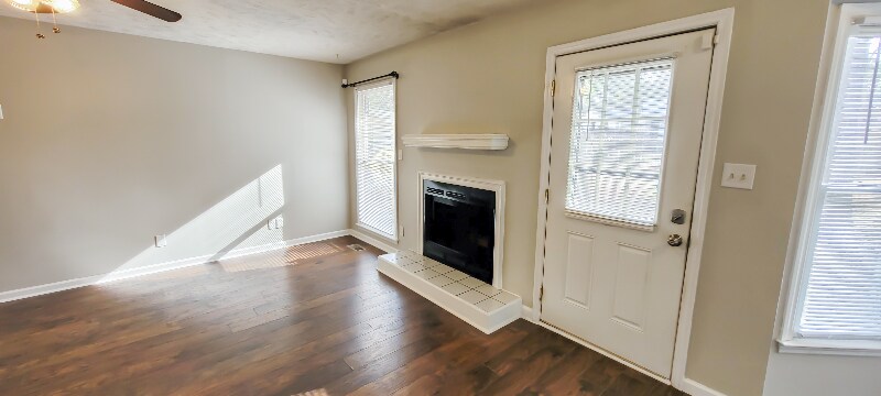 Building Photo - 3987 Loufield Dr