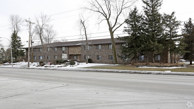 Building Photo - Northwoods Apartments