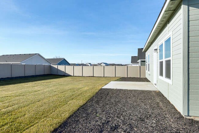 Building Photo - Spacious 4 Bedroom- New Construction with ...