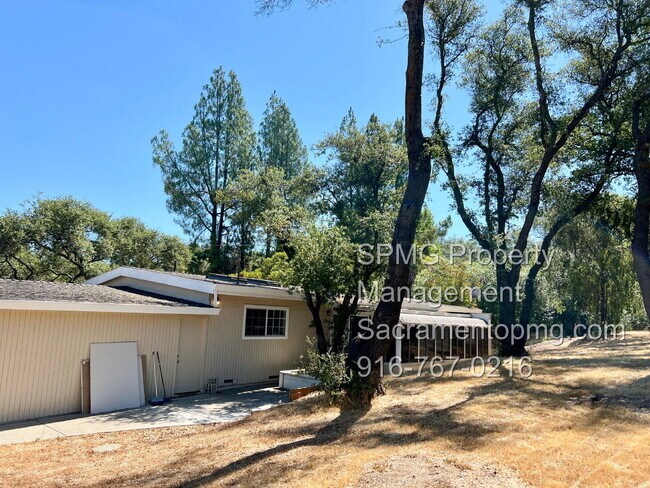 Building Photo - Rocklin Rental Gem – 3 Bed, 2 Bath, Large ...