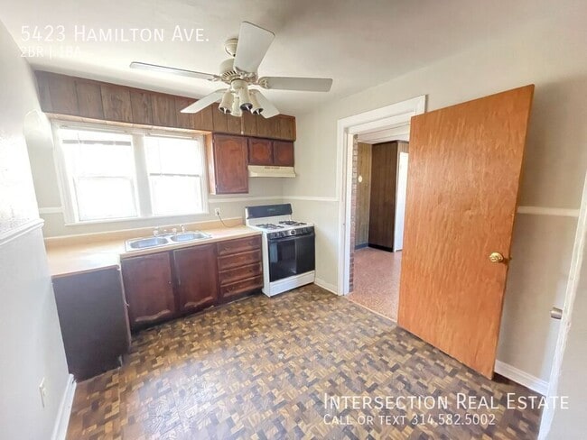 Building Photo - Charming 2Bed/1 Bath in Jennings - Move-in...