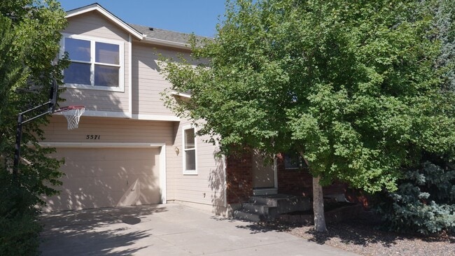 Primary Photo - 4 Bed 3 Bath off Dublin/Powers w/AC- Avail...