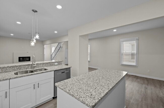 Building Photo - Jackson