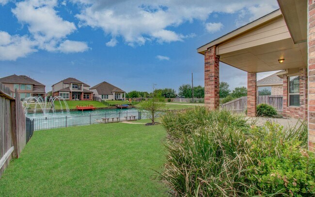 Building Photo - 24331 Kee Cresta Ct