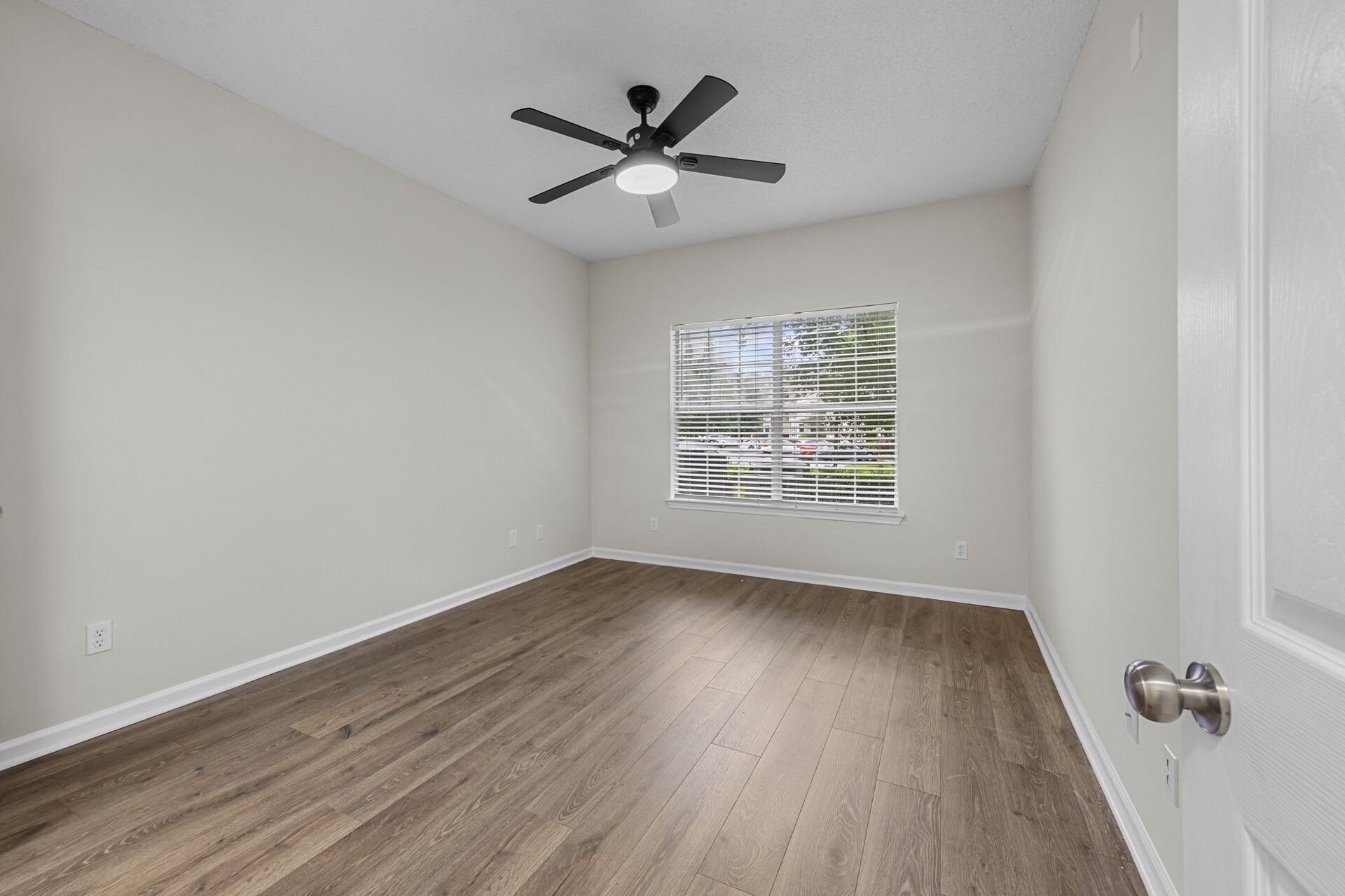 Building Photo - 4104 Walden Park Dr