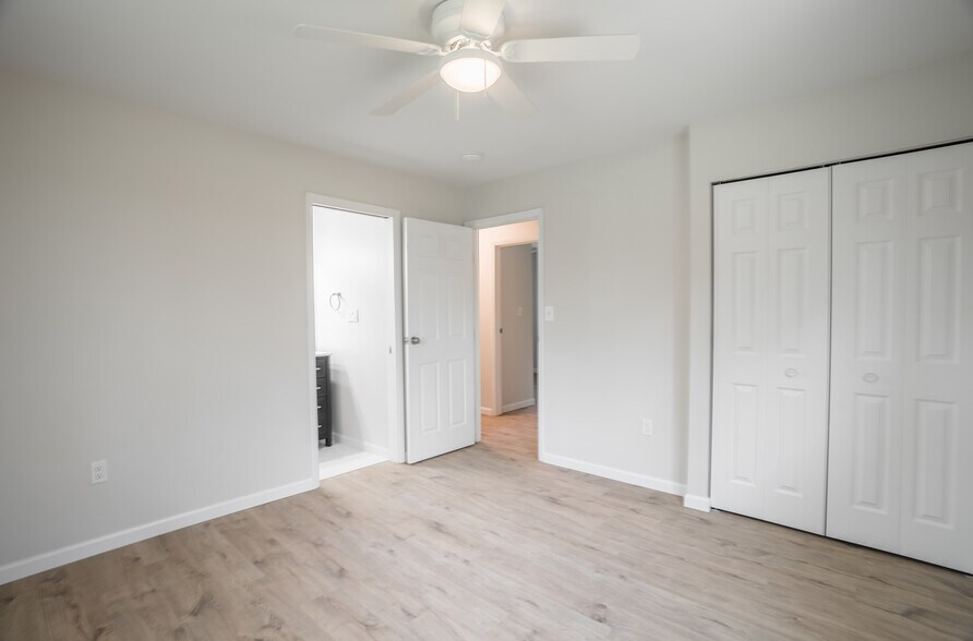 Building Photo - 405 Joellen Pl