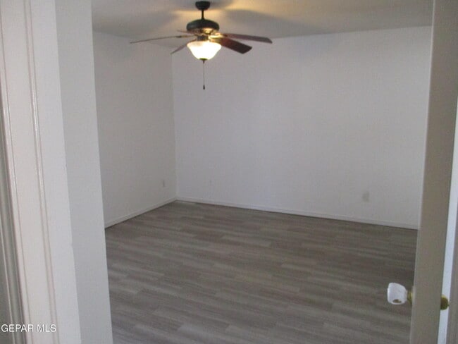 Building Photo - 11957 Mesquite Rock Dr