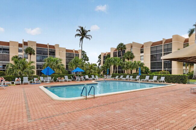 Building Photo - 3382 NE Causeway Blvd