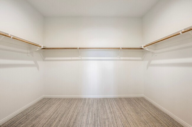 Building Photo - 29587 Fortitude Dr