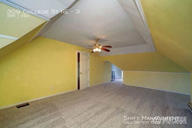 Building Photo - 309 College Ave NE