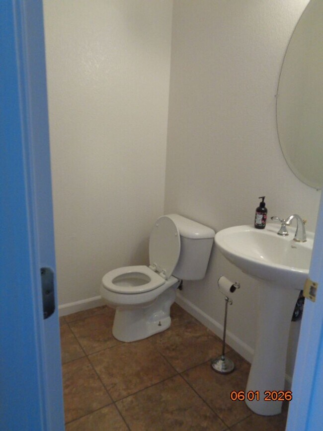 Building Photo - 2429 Flatley Cir