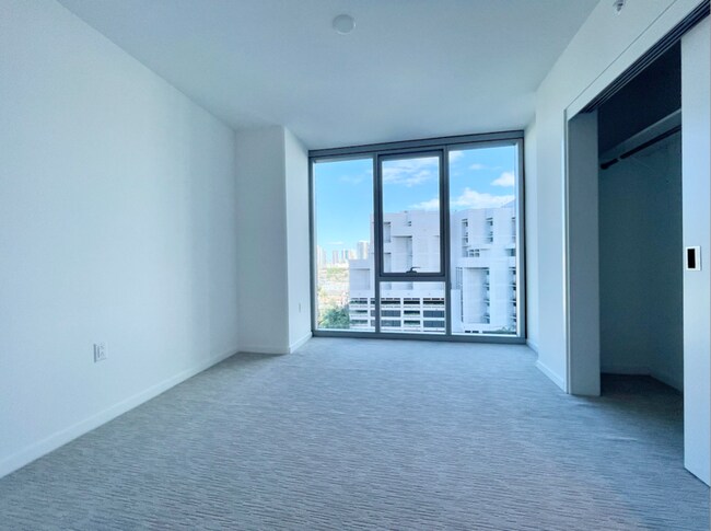 Building Photo - 1500 Rycroft St
