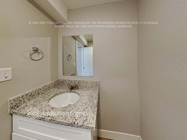 Building Photo - 950 Winebrook Way