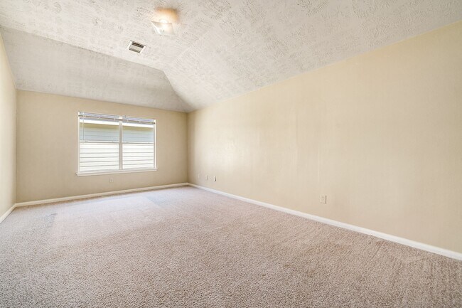 Building Photo - 3434 Fiorella Way