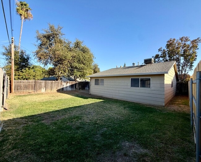 Building Photo - 6349 Edgerton Way