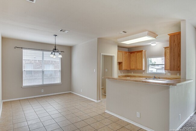 Building Photo - 2637 Gallant Fox Dr
