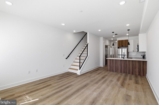 Building Photo - 2534 N 11th St