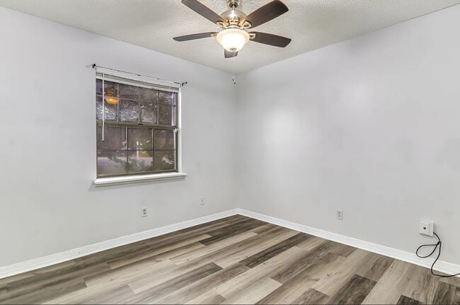 Building Photo - 4324 Grant St