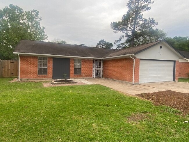 Building Photo - 12730 Labelle Ln