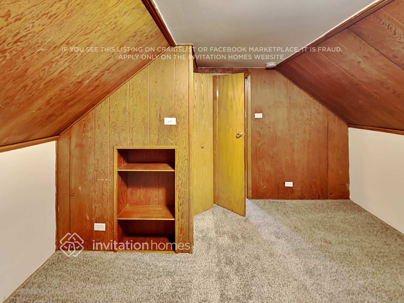 Building Photo - 10933 S Tripp Ave