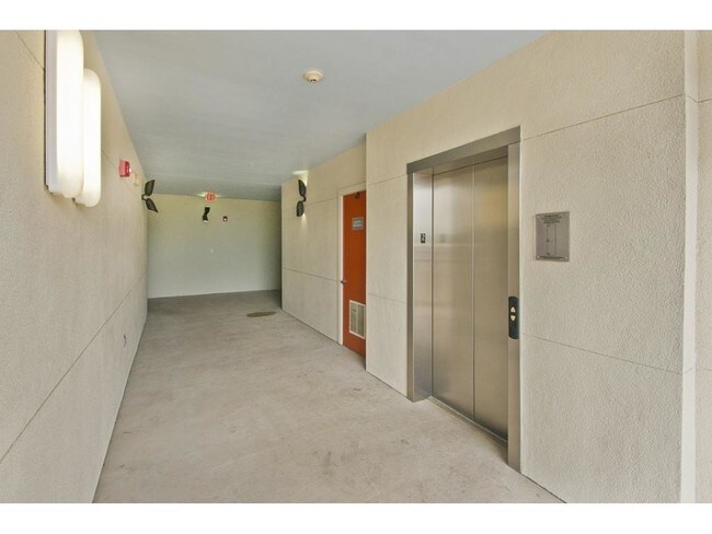 Building Photo - 1111 S Akard St