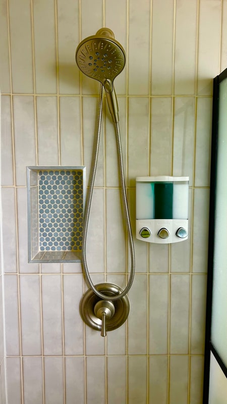 Building Photo - 1035 - 1037-1037 NE 32nd St