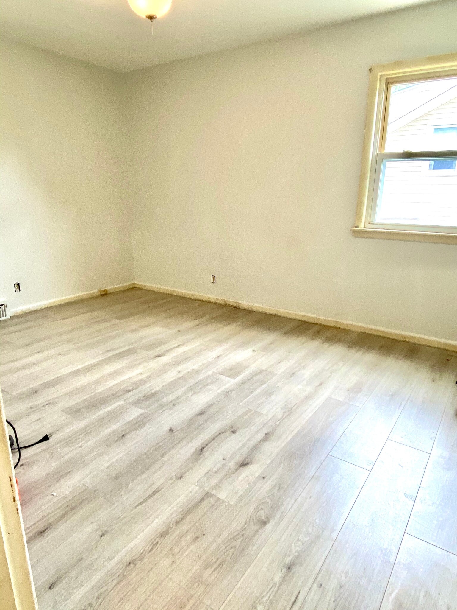 Master bedroom, trim to be finished early June. - 8003 Broadfern Dr