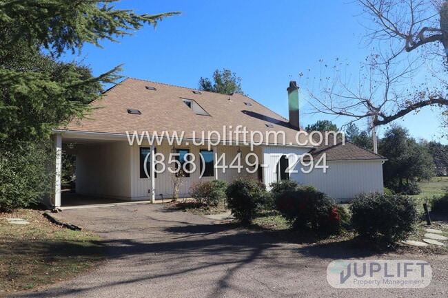 Building Photo - 4721 Meadowridge Rd