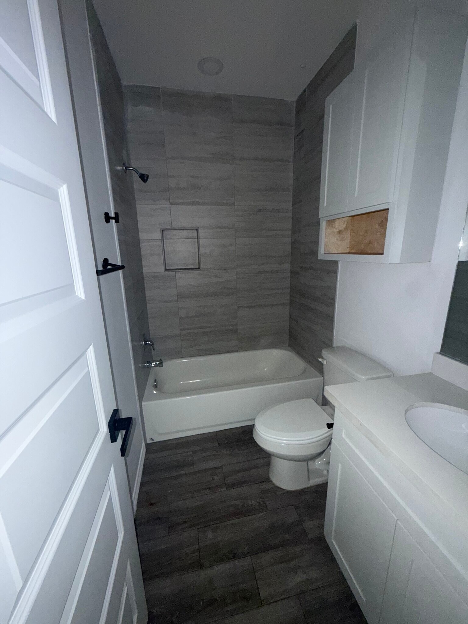 Building Photo - 2909 Basil Dr