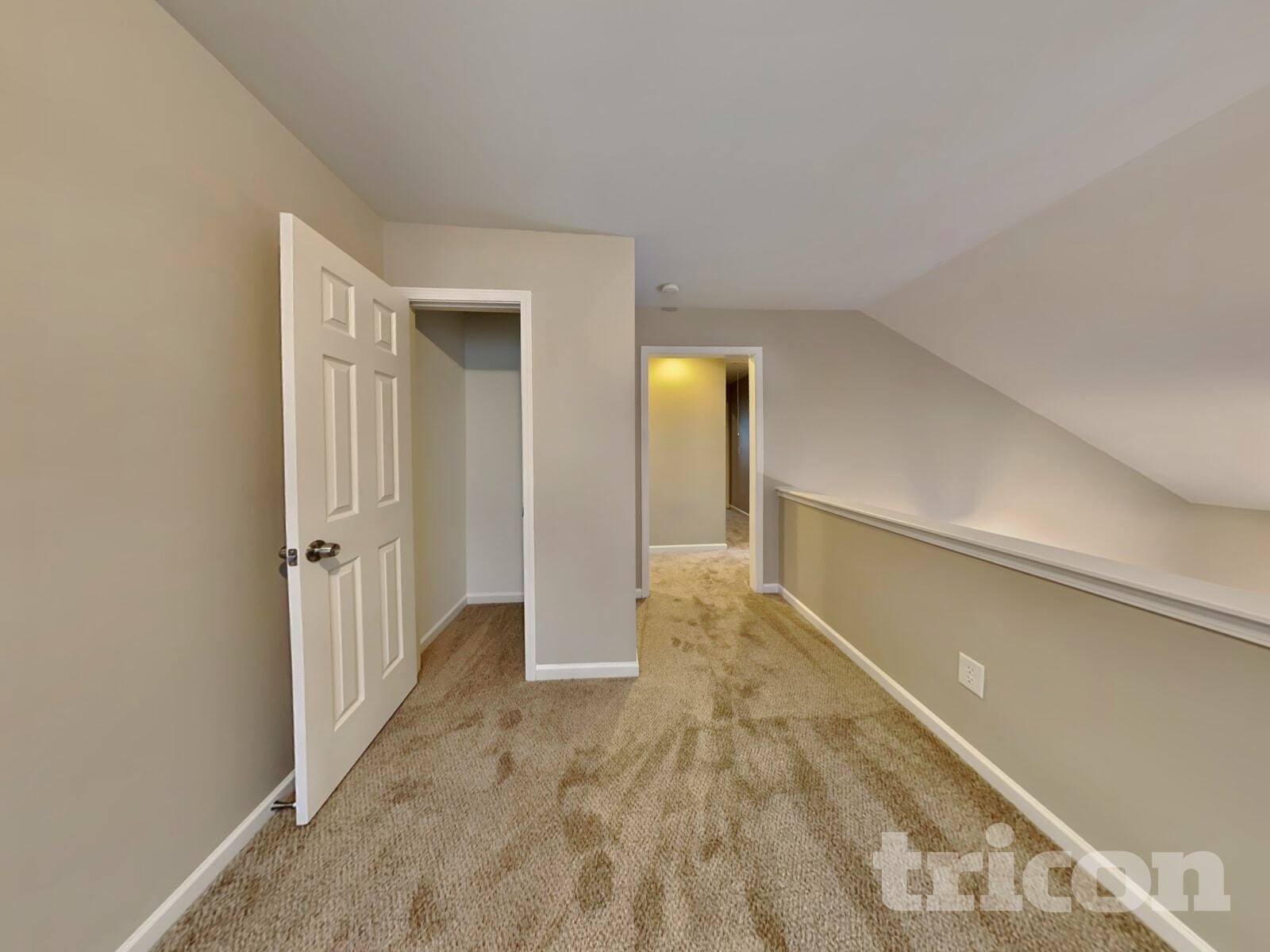 Building Photo - 7432 Hidden Creek Dr