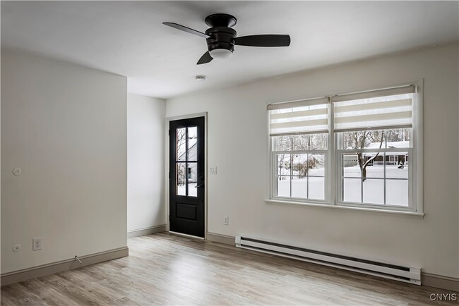 Building Photo - 57 Beechwood Rd