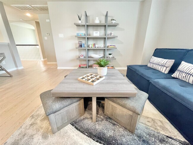 Building Photo - 30743 Gardenia Trace Dr