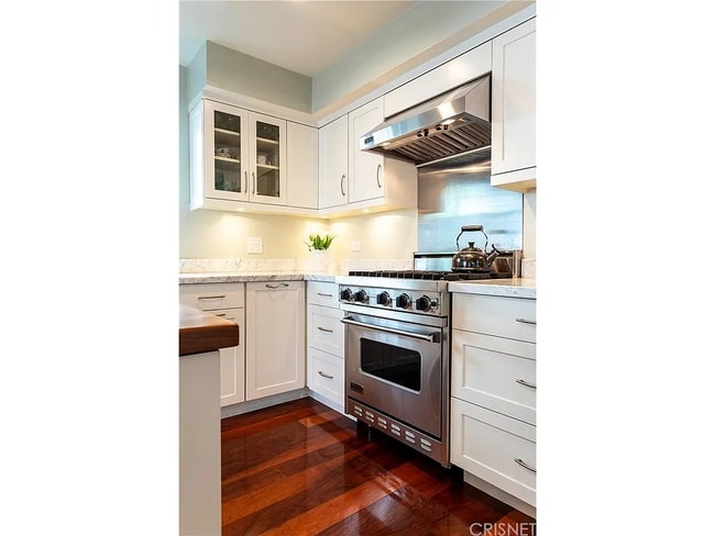 Building Photo - 12807 Milbank St