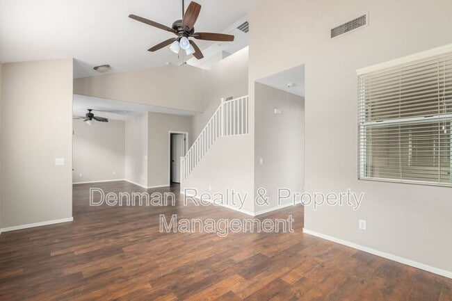 Building Photo - 4262 E Carla Vista Dr